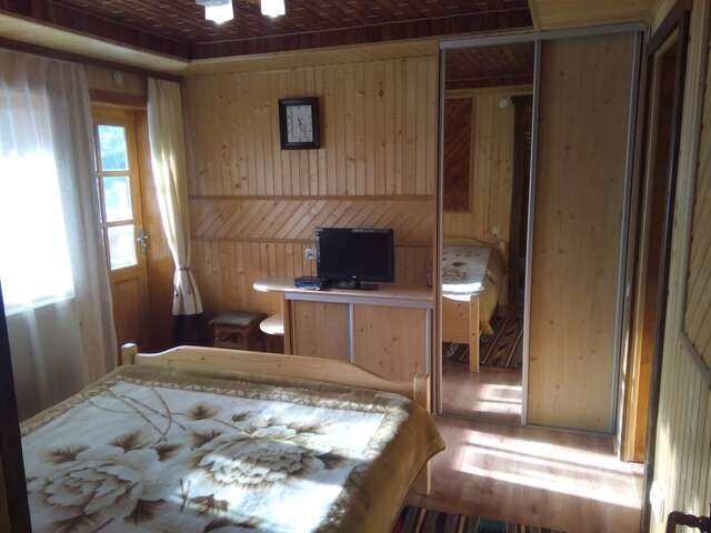 Проживание в семье Homestay Opryshky Татаров-36