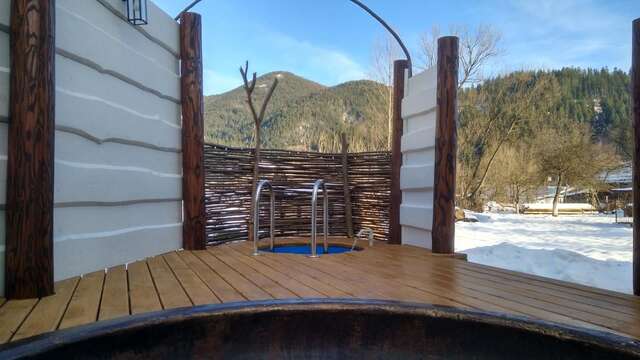 Проживание в семье Homestay Opryshky Татаров-7